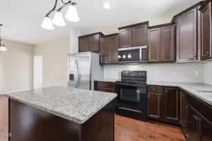 14 Plott Hound Dr, Clayton, NC 27520 - Photo 14