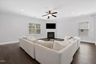 2524 Thorngrove Ct, Fayetteville, NC 28303 - Photo 8