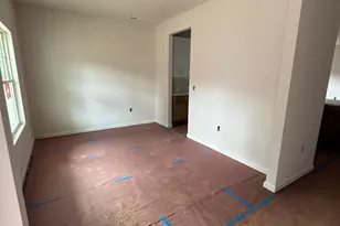 713 Crestview Dr, Durham, NC 27712 - Photo 4