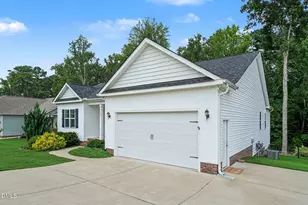 130 Poplar Dr, Clayton, NC 27520 - Photo 4