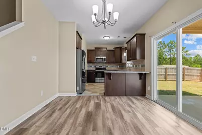 528 Tip Top Avenue, Fayetteville, NC 28306 - Photo 6
