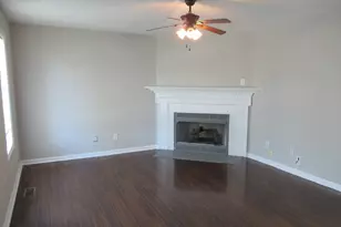324 Springside Dr, Holly Springs, NC 27540 - Photo 2