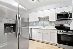 305 Kendall Dr, Durham, NC 27703 - Photo 8