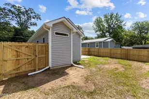 309 E Harnett St, Dunn, NC 28334 - Photo 32