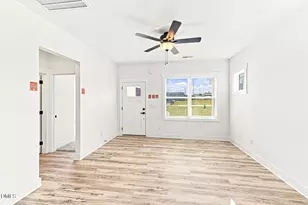 309 E Harnett St, Dunn, NC 28334 - Photo 8