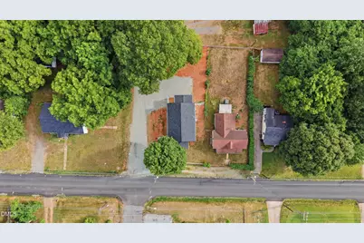 1302 Sidney Avenue, Burlington, NC 27217 - Photo 24