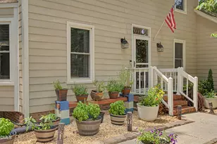 500 Pinewood Dr, Apex, NC 27502 - Photo 2