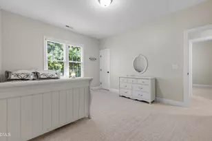 7028 Talton Ridge Dr, Cary, NC 27519 - Photo 38