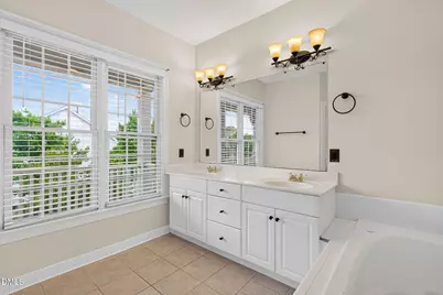 500 Franklin Manor Lane, Cary, NC 27519 - Photo 20