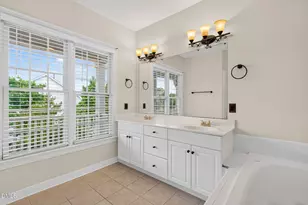500 Franklin Manor Ln, Cary, NC 27519 - Photo 20