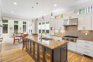 708 Meadowmont Ln, Chapel Hill, NC 27517 - Photo 22