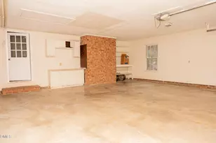 3130 Truitt Dr, Burlington, NC 27215 - Photo 34
