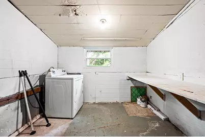 608 Howell Street, Selma, NC 27576 - Photo 24