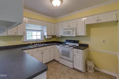 4124 Iverson Street, Raleigh, NC 27604 - Photo 12