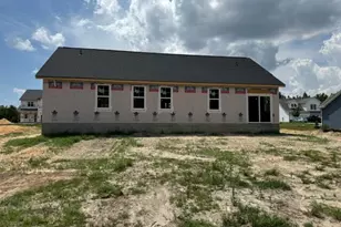 137 Pne Vis Wy, Sanford, NC 27332 - Photo 4