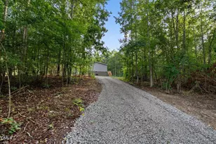 3952 Hicksboro Rd, Henderson, NC 27537 - Photo 4
