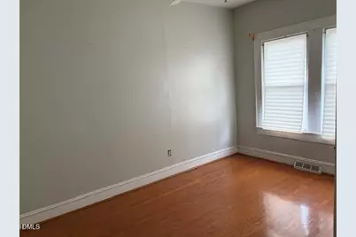 211 Tarpley Street, Burlington, NC 27215 - Photo 8