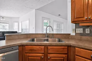 545 Colonial Hills Dr, Lillington, NC 27546 - Photo 6