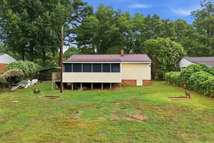 209 Montpelier Ave, Roxboro, NC 27573 - Photo 10