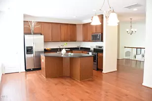 882 Queen City Cres, Apex, NC 27523 - Photo 10