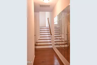 882 Queen City Crescent, Apex, NC 27523 - Photo 4