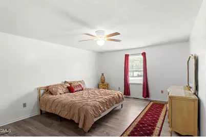10027 Garland Highway, Clinton, NC 28328 - Photo 32