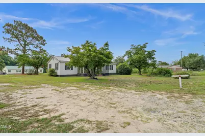 10027 Garland Highway, Clinton, NC 28328 - Photo 2