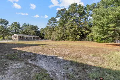 1546 Eloise Street, Fayetteville, NC 28311 - Photo 24