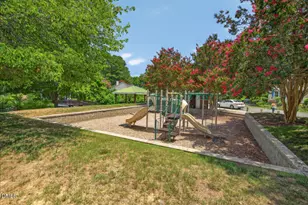 307 Berryhill Dr, Carrboro, NC 27510 - Photo 42