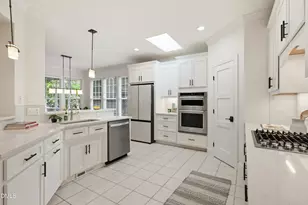 108 Graylyn Dr, Chapel Hill, NC 27516 - Photo 10