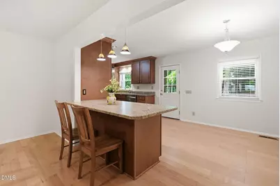 6408 Dixon Drive, Raleigh, NC 27609 - Photo 14