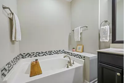 238 Beaconwood Lane, Holly Springs, NC 27540 - Photo 12