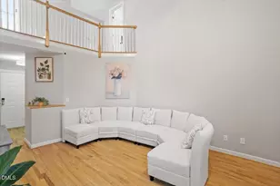 205 Hickory Glen Ln, Holly Springs, NC 27540 - Photo 4