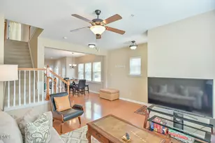 106 Kiley St, Chapel Hill, NC 27516 - Photo 6