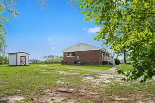 125 Surry Dr, Nashville, NC 27856 - Photo 34