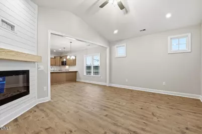 608 S Vance Street, Fremont, NC 27830 - Photo 6
