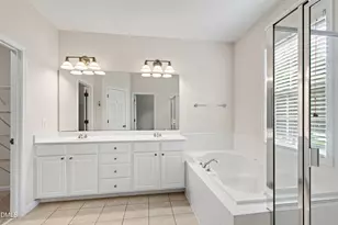 118 N Fields Cir, Chapel Hill, NC 27516 - Photo 28