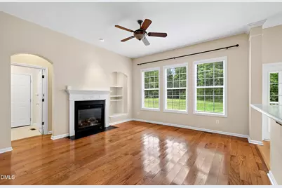 118 N Fields Circle, Chapel Hill, NC 27516 - Photo 2