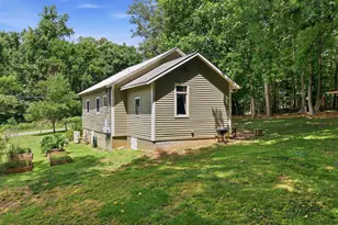 741 Latimer St, Hillsborough, NC 27278 - Photo 32