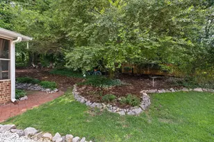 911 Emory Ln, Raleigh, NC 27609 - Photo 44