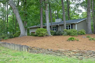 200 Honeysuckle Ln, Cary, NC 27513 - Photo 2