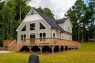 89 Friendly Ln, Henderson, NC 27537 - Photo 1