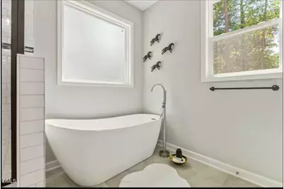 89 Friendly Lane, Henderson, NC 27537 - Photo 6