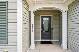 1121 Arden Trace Ct, Fuquay Varina, NC 27526 - Photo 8