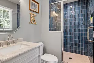 200 Northclift Dr, Raleigh, NC 27609 - Photo 24