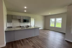 111 Finch Ln, Four Oaks, NC 27524 - Photo 2