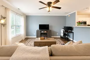 1610 Briarmont Ct, Raleigh, NC 27610 - Photo 6