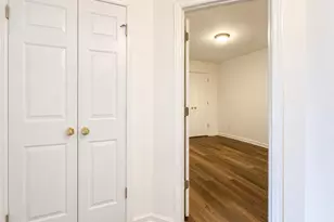 1610 Briarmont Ct, Raleigh, NC 27610 - Photo 14