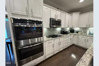 124 Spring Pine Lane, Holly Springs, NC 27540 - Photo 4