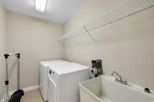 2430 Braxton Wood Ln, Apex, NC 27523 - Photo 36